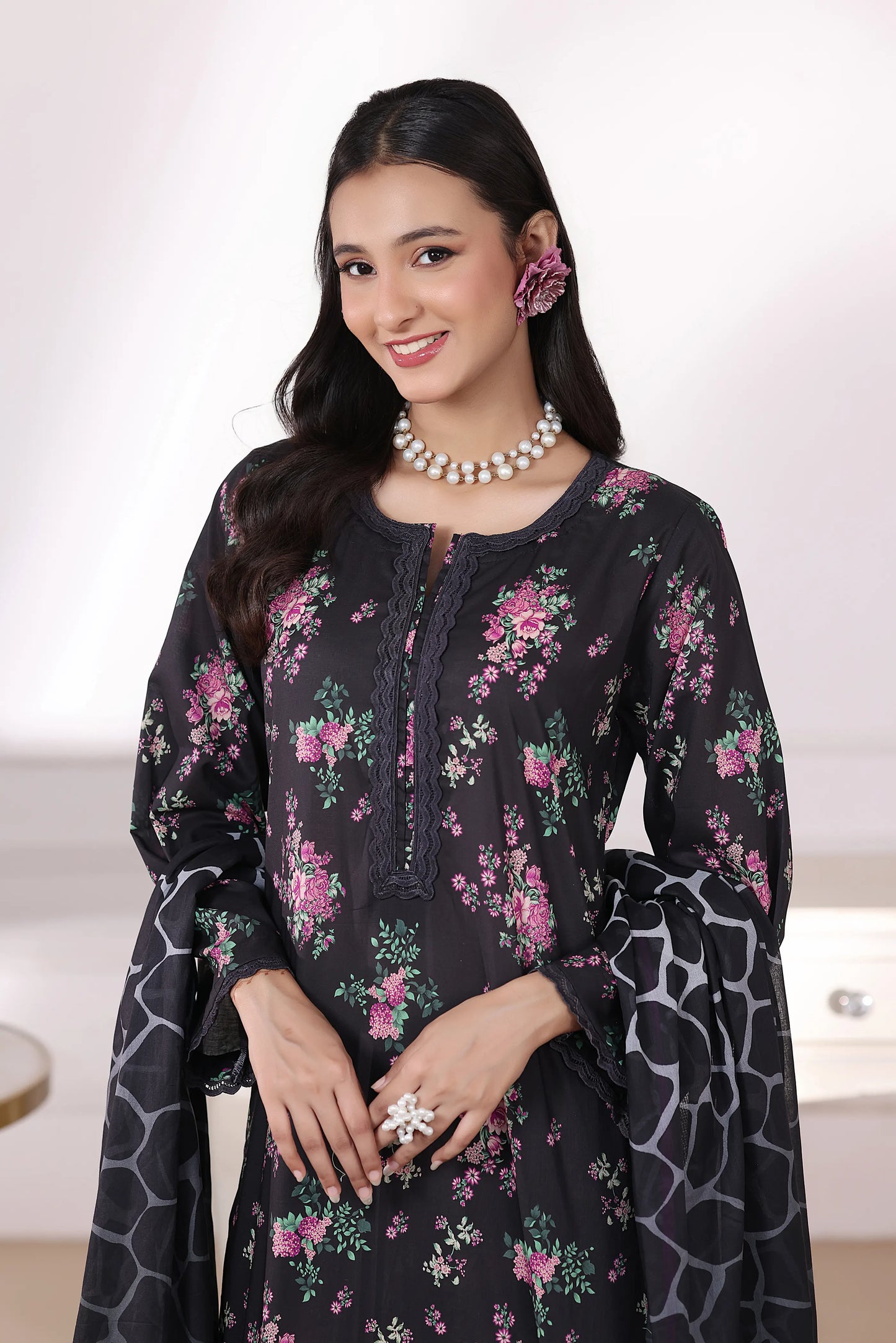 Amber Ethnic | 3Pc Luxury Digital Printed Lawn