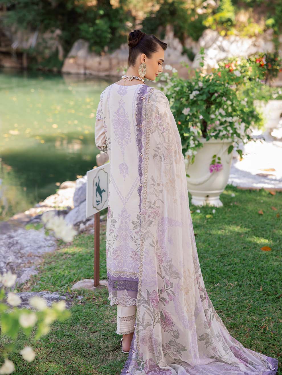 Bliss Lawn - D1