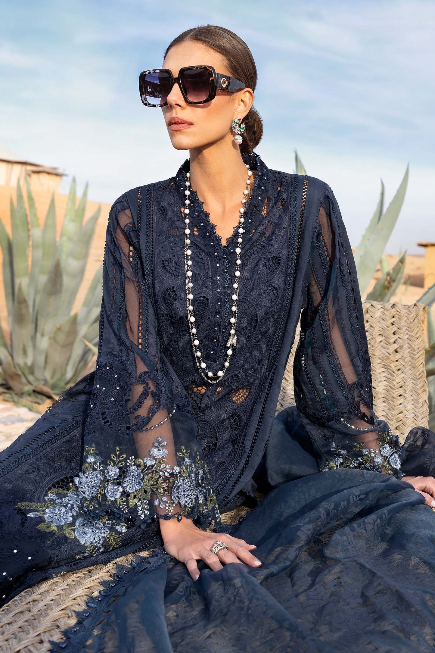 Maria B Lawn - 4B