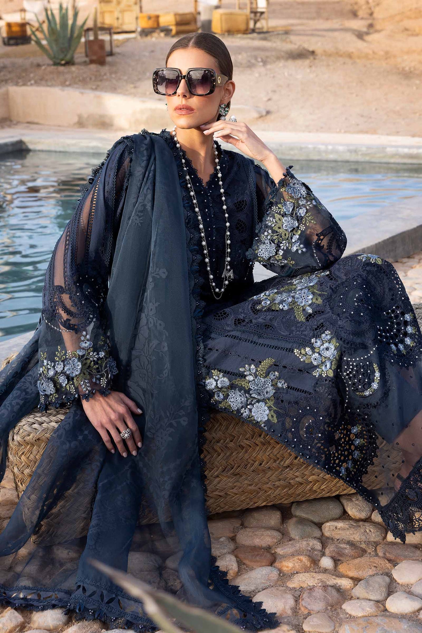 Maria B Lawn - 4B