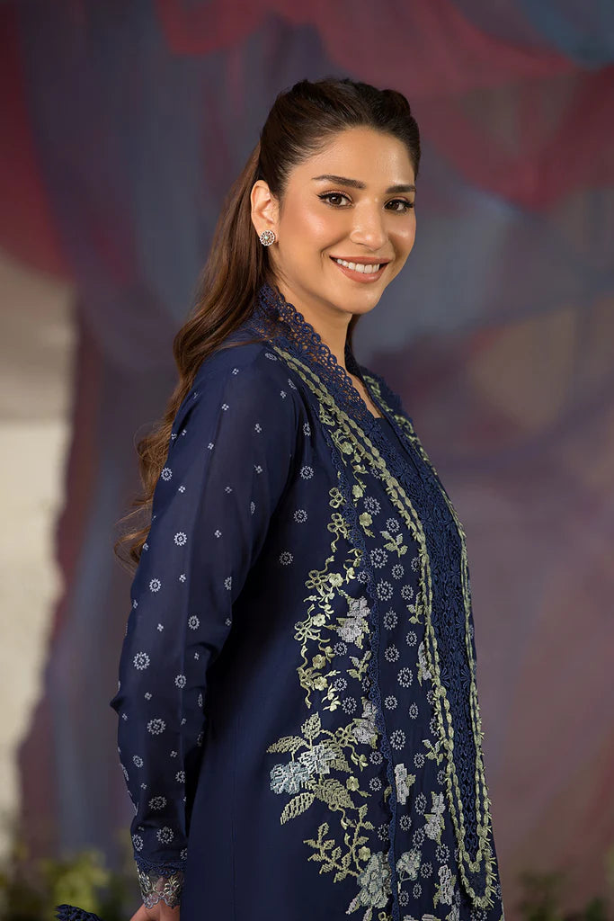 Design 8A Luxury Lawn 2025 Unstitched