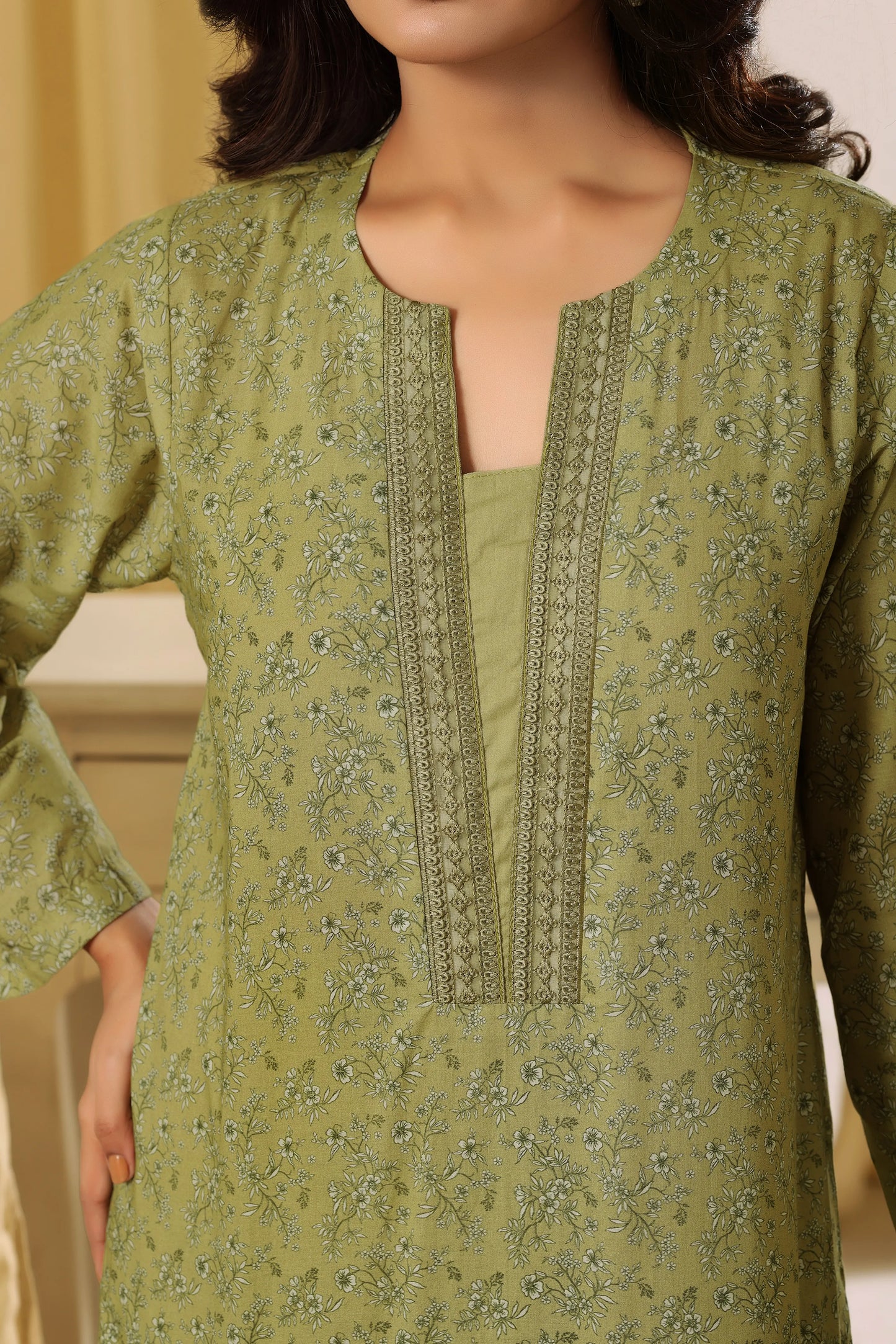 Amber Glaze | 3Pc Ready to Wear Embroidered Luxury Lawn