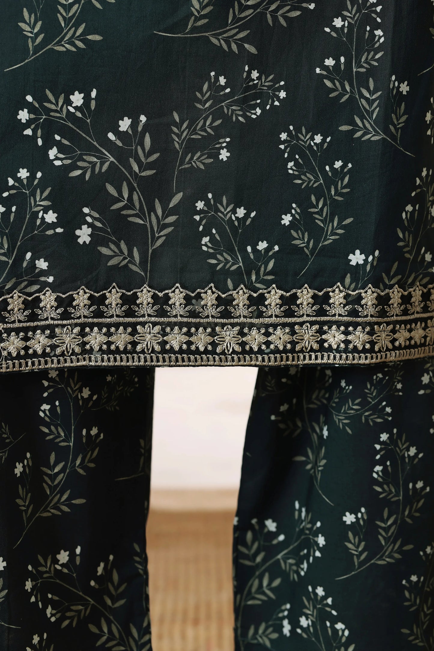 Emerald Lattice | 3Pc Ready to Wear Embroidered Royal Lawn