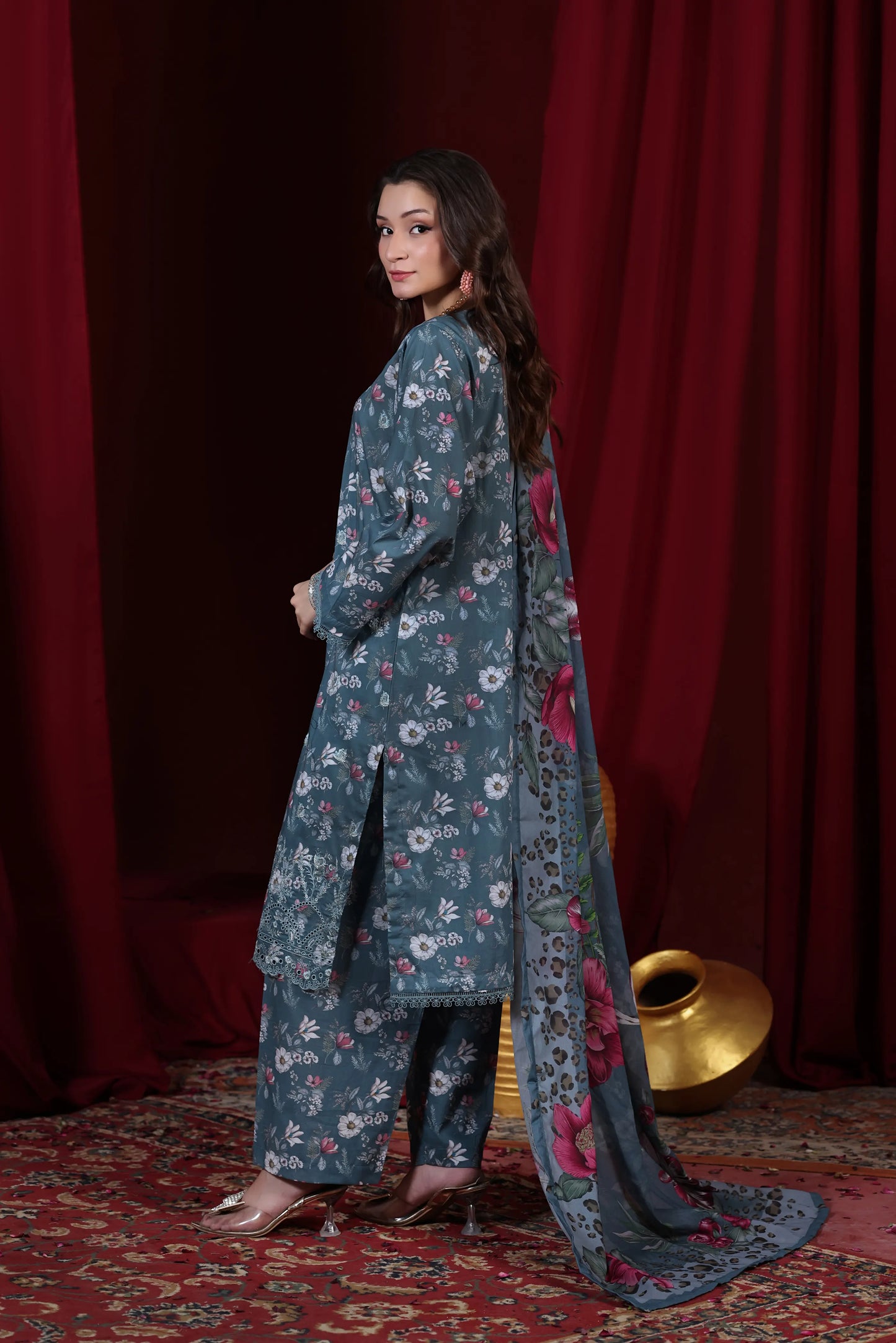 Ivory Glade | 3Pc Ready to Wear Heavy Chikankari Lawn