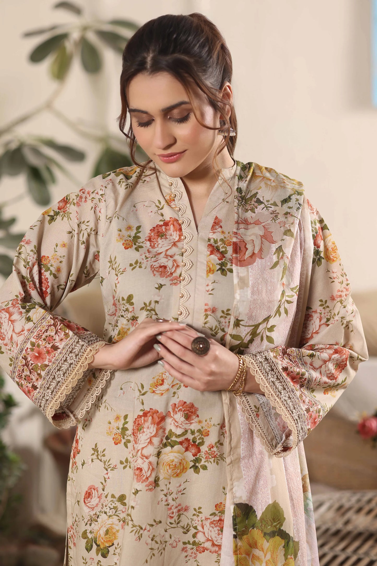 Vintage Rose | 3Pc Luxury Digital Printed Lawn