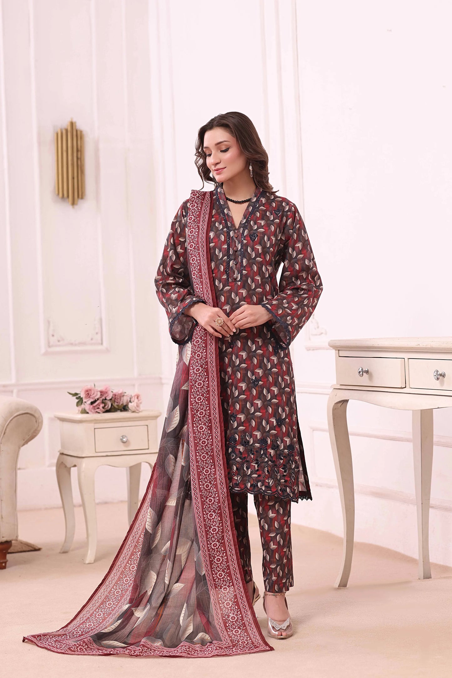 Obsidian Foliage | 3Pc Ready to Wear Heavy Chikankari Lawn